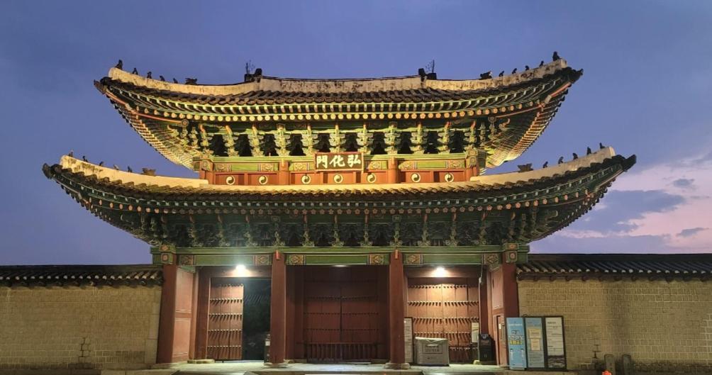 Hostel Hub House Livingtel Seoul Exterior foto
